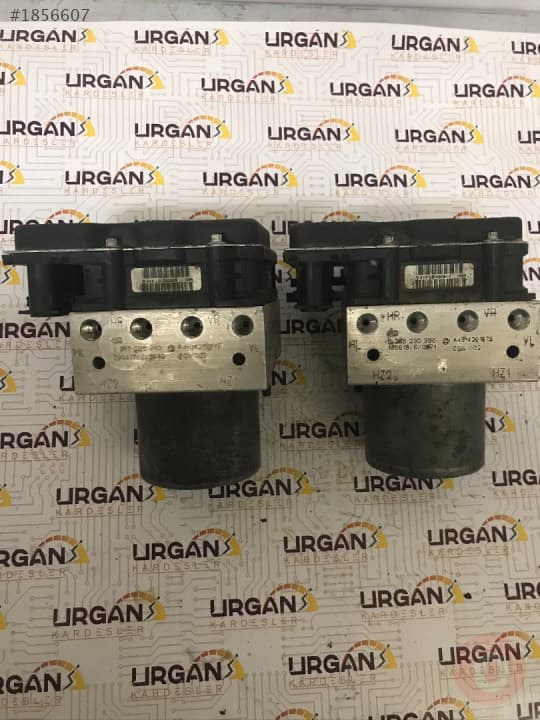 0265951118 0265230390 A4514201275  SMART FORTWO BOSCH ABS