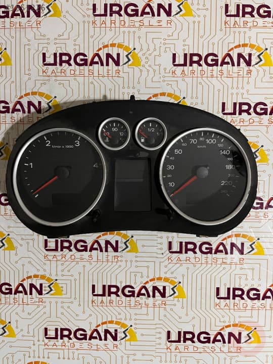8Z0920900T AUDİ A2 GÖSTERGE PANELİ
