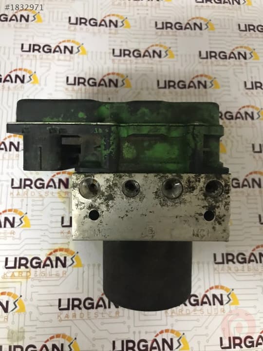 0265235273  Peugeot 407 BOSCH  ABS BEYNİ