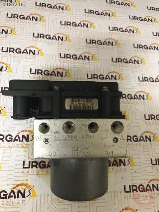 0265231583 13182319  Opel Corsa  BOSCH ABS BEYNI