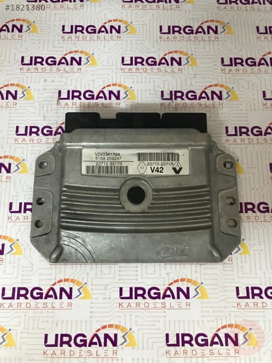 V29034179A 237102071R V42 RENAULT CLİO MOTOR BEYNİ VALEO ECU