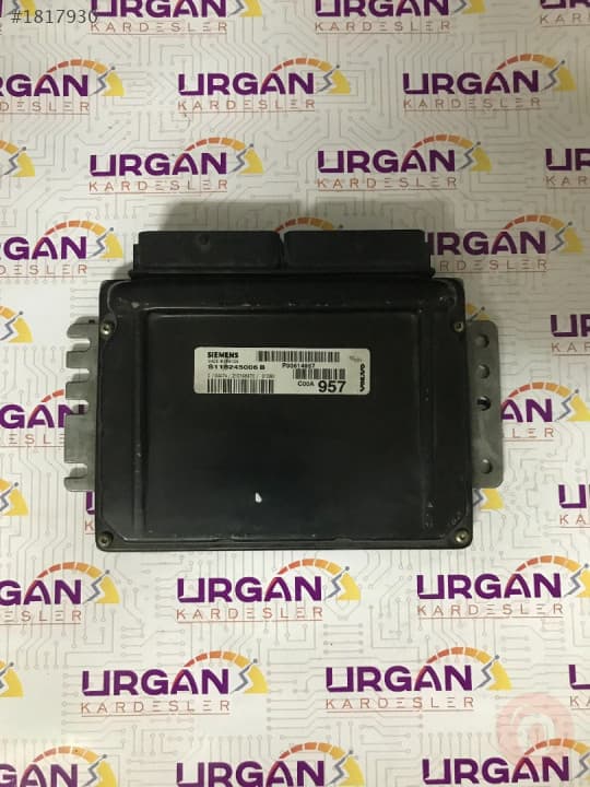 S118245006B P30614957 VOLVO V40 MOTOR BEYNİ SIEMENS ECU
