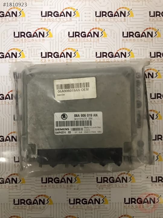 5WP437403 06A906019AN SIMOS21B SKODA OCTAVİA MOTOR BEYNİ