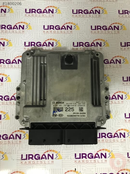 0281031742 39140-2A250 KIA RIO MOTOR BEYNİ  BOSCH ECU