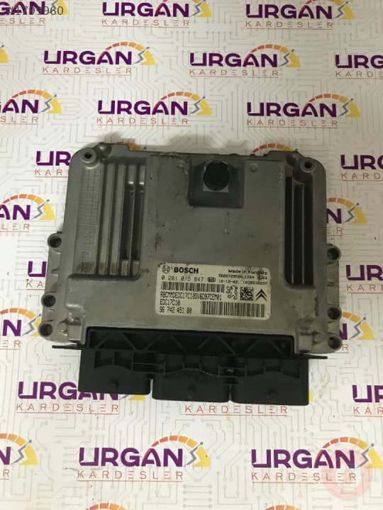 9674245180 0281015847 CITROEN C3 MOTOR BEYNİ