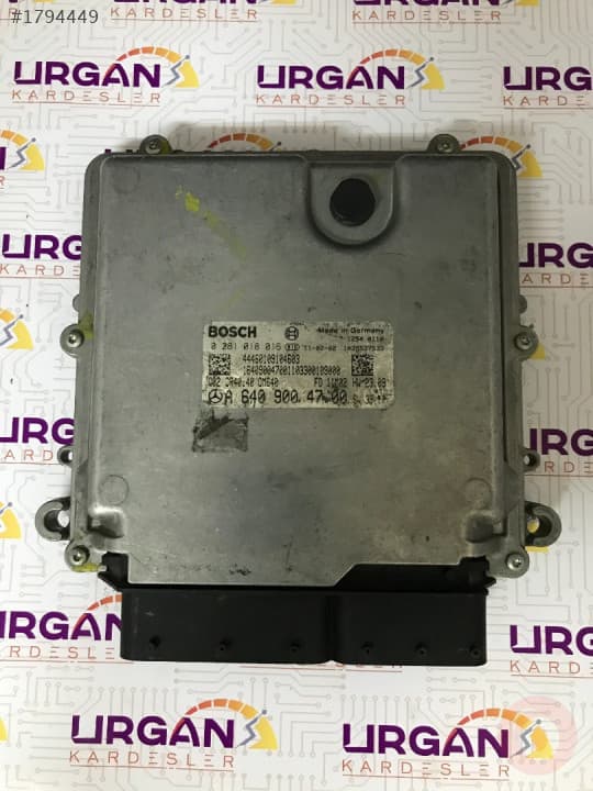 0281018016 A6409004700 MERCEDES B-CLASS MOTOR BEYNİ  CR40.40