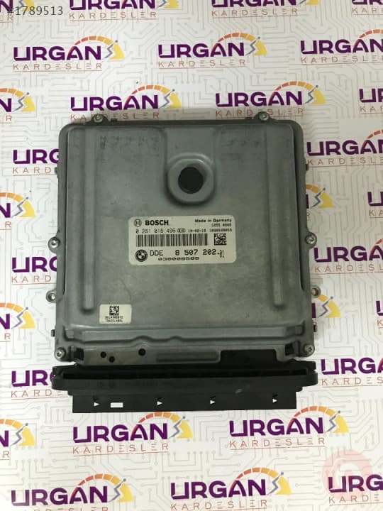 0281016496 850720201 BMW E90 MOTOR BEYNİ  BOSCH ECU