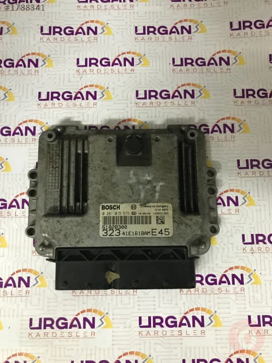 0281015575 51828300 FİAT LİNEA MOTOR BEYNİ BOSCH ECU