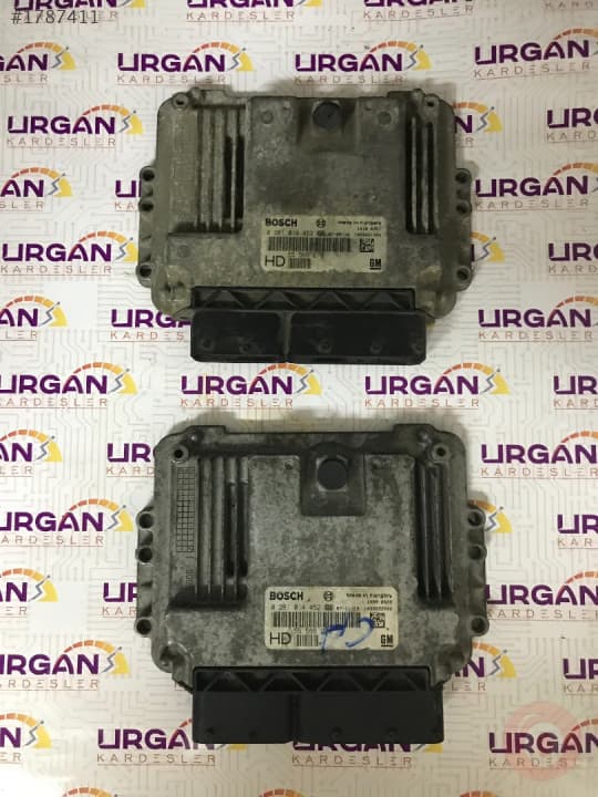 0281014452 55556279 OPEL ZAFİRA MOTOR BEYNİ BOSCH ECU