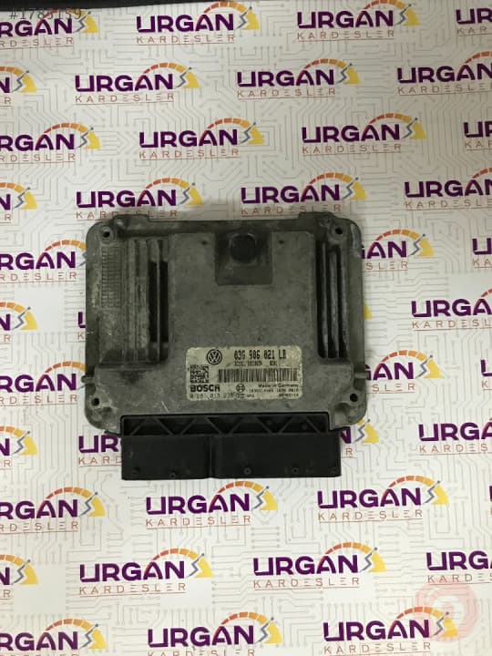0281013238 03G906021LB SKODA OCTAVİA MOTOR BEYNİ BOSCH ECU