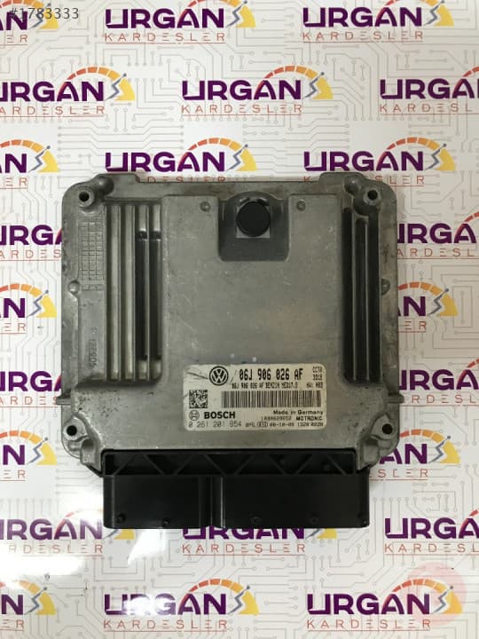 0261S04951 5K0907115 MED17.5  V.W GOLF SCİROCCO MOTOR BEYNİ