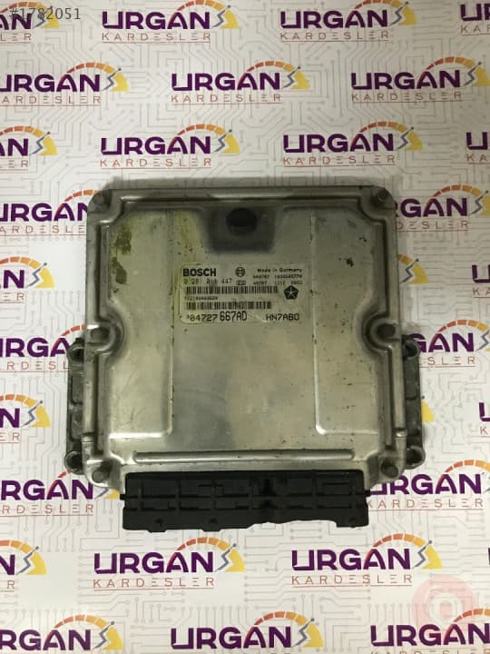 0281011447 P04727667AD CHRYSLER VOYAGER MOTOR BEYNİ BOSCH