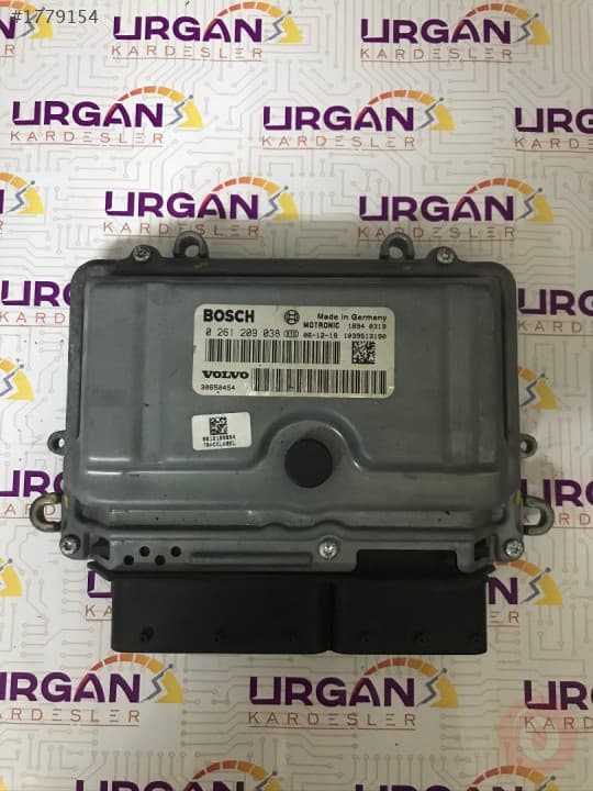 0261209038 30650454 VOLVO C30 MOTOR BEYNİ BOSCH ECU