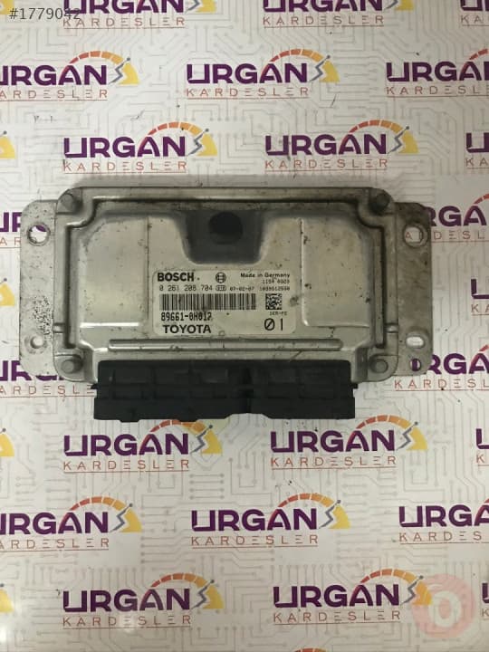 0261208704 89660-0H012 TOYOTA AYGO MOTOR BEYNİ BOSCH ECU