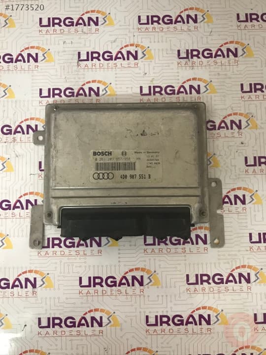 0261203957 4D0907551B M3.8.2 AUDİ A4 A6 MOTOR BEYNİ BOSCH