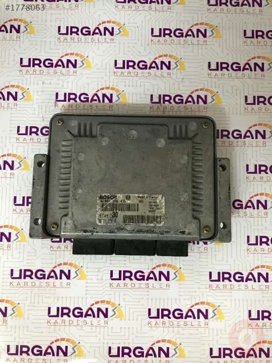 0261206419 9637137380 ME7.4.6 CİTROEN C5 MOTOR BEYNİ BOSCH