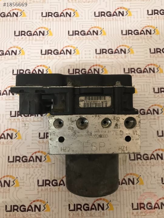0265951539 0265236348 8K0614517ED AUDI A4 BOSCH ABS BEYNİ