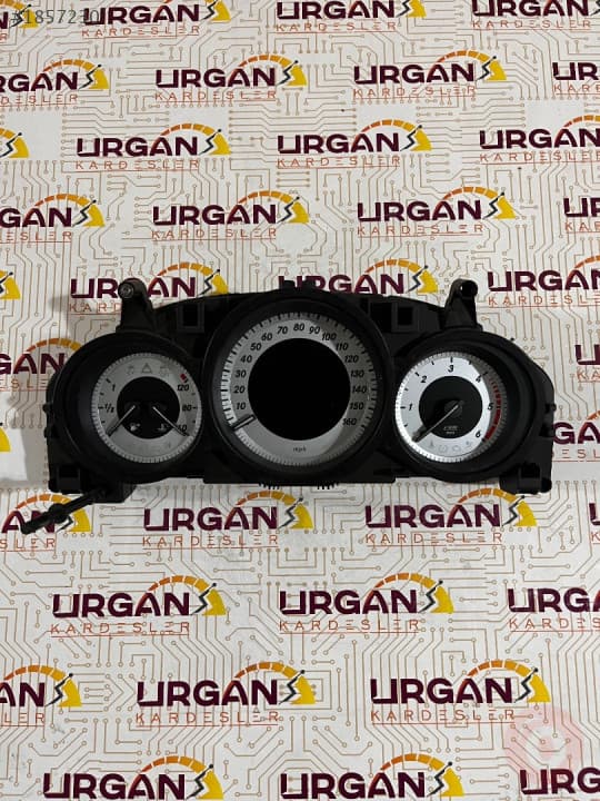 A2049004408 MERCEDES-BENZ C180 W204 GÖSTERGE PANELİ KM SAATİ