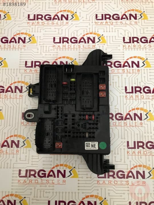 13277321-02 OPEL İNSİGNİA SİGORTA KUTUSU