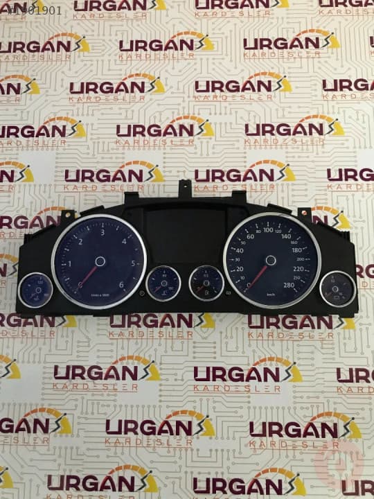 7L6920-890C VW TOUAREG KM GÖSTERGE PANELİ