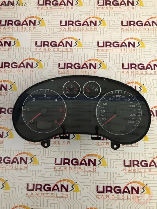 8P0920900F AUDI A3 KM GÖSTERGE PANELİ