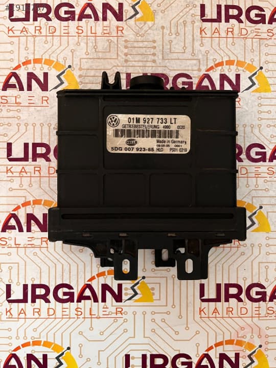 01M927733LT VW GOLF 4 OTOMATİK ŞANZIMAN BEYNİ