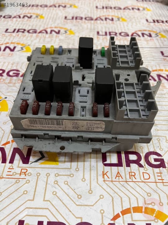 0051775688057657 51775688 FIAT BRAVO SİGORTA KUTUSU