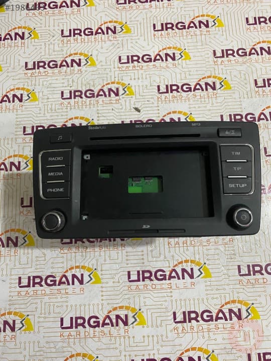 1Z0035156F 7648258360 SKODA OCTAVIA RADIO PANELİ