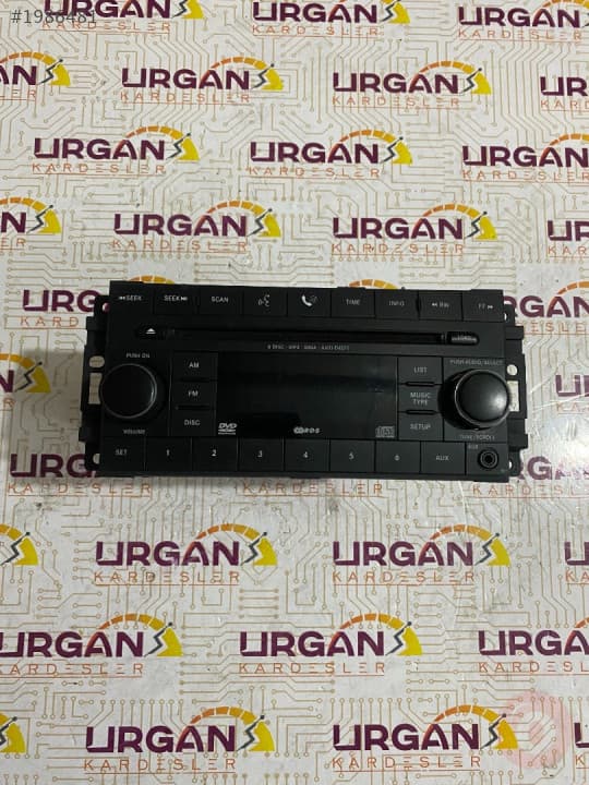 05064943AD DODGE CALIBER RADIO PANELİ
