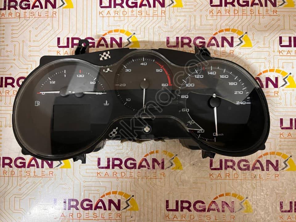 1P0920810F SEAT LEON GÖSTERGE PANELİ KM SAATİ