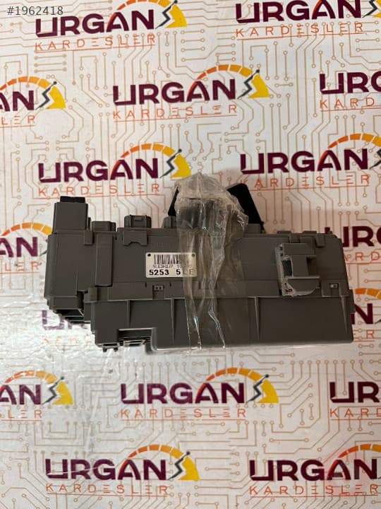 5253 5LE HONDA CIVIC SİGORTA KUTUSU