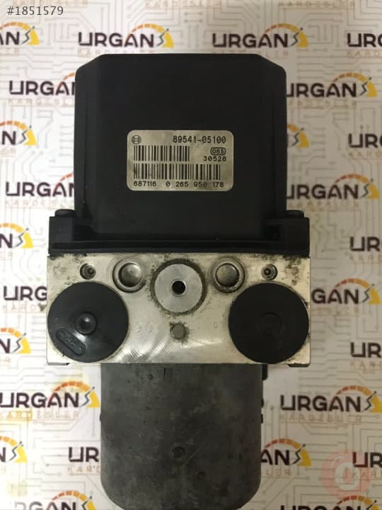 0265950178 Toyota Avensis BOSCH ABS BEYNI